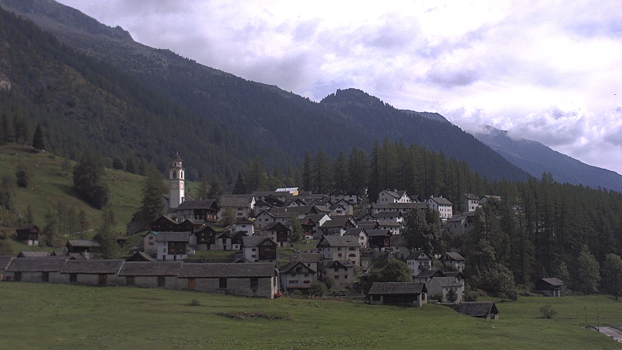 Bosco Gurin centro abitato